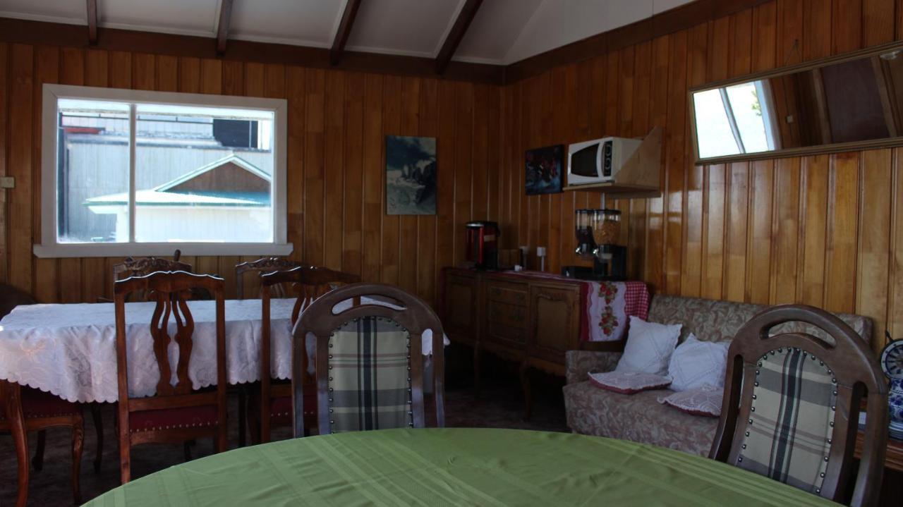 Antiguos Bed And Breakfast Puerto Natales Exteriör bild